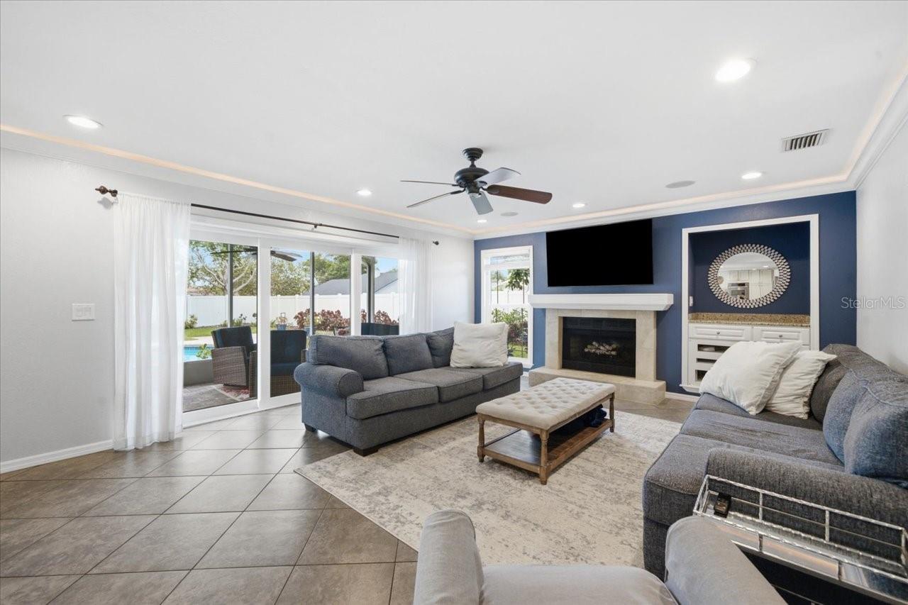 13101 BURNES LAKE DR
