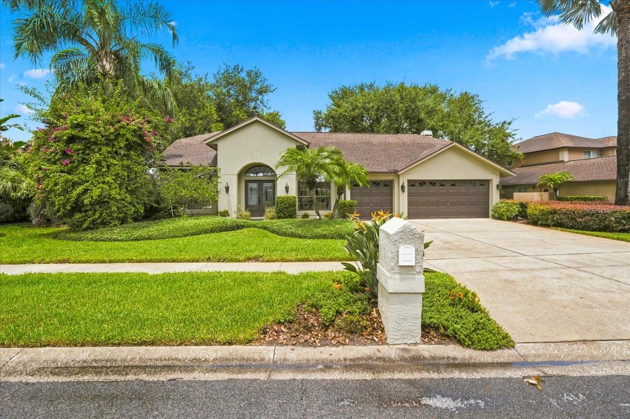 15114 LAUREL COVE CIR