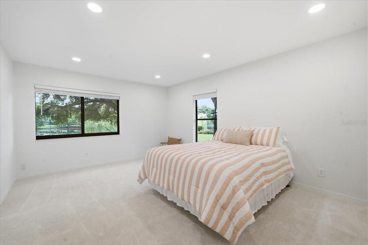 15114 LAUREL COVE CIR