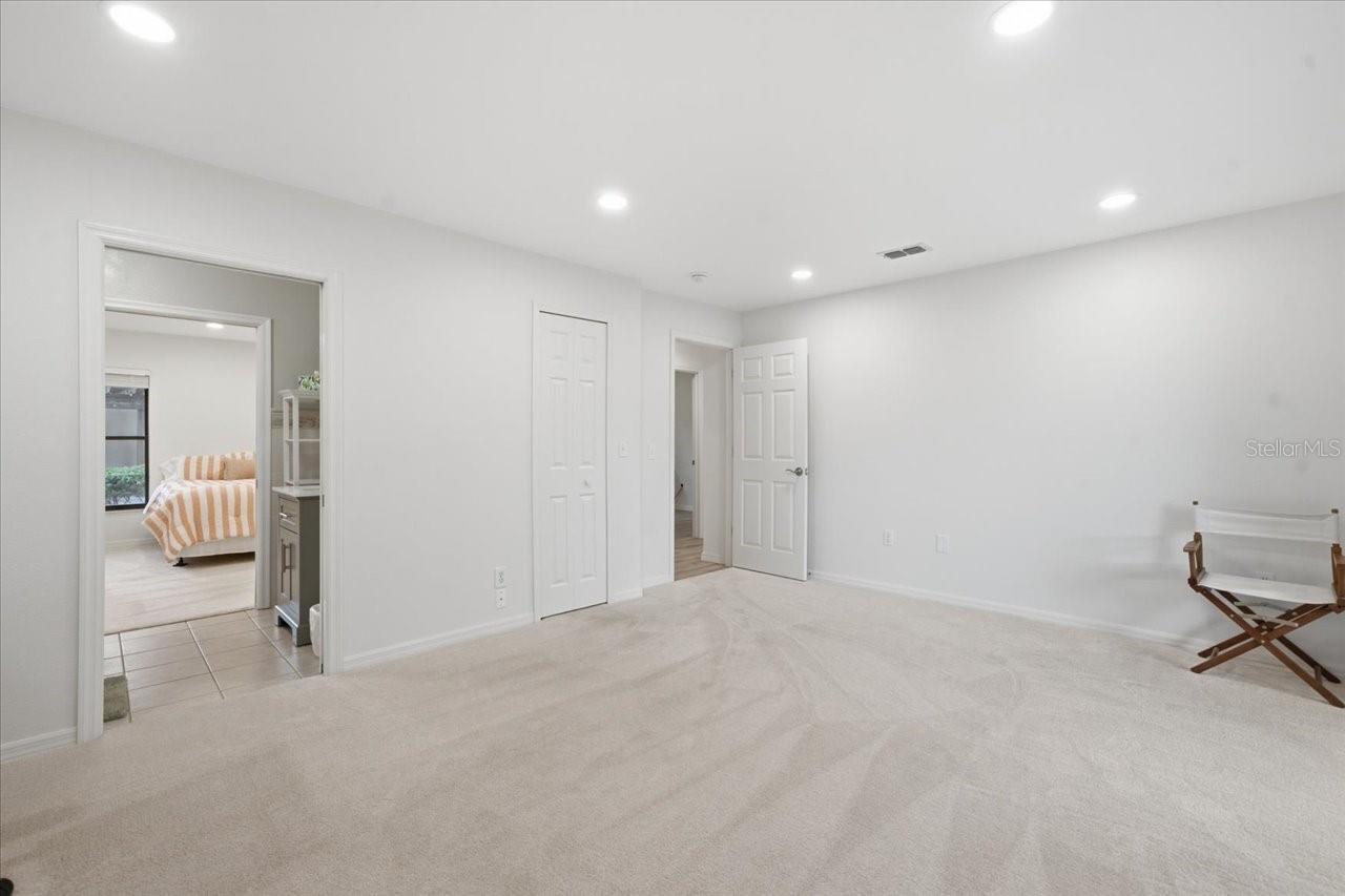 15114 LAUREL COVE CIR
