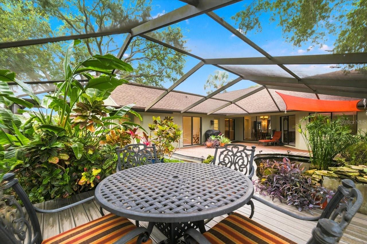 15114 LAUREL COVE CIR