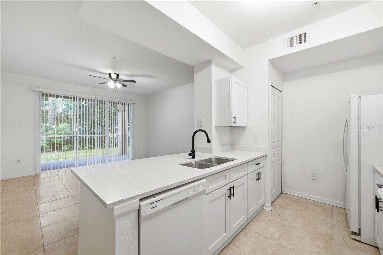 17104 CARRINGTON PARK DR #516