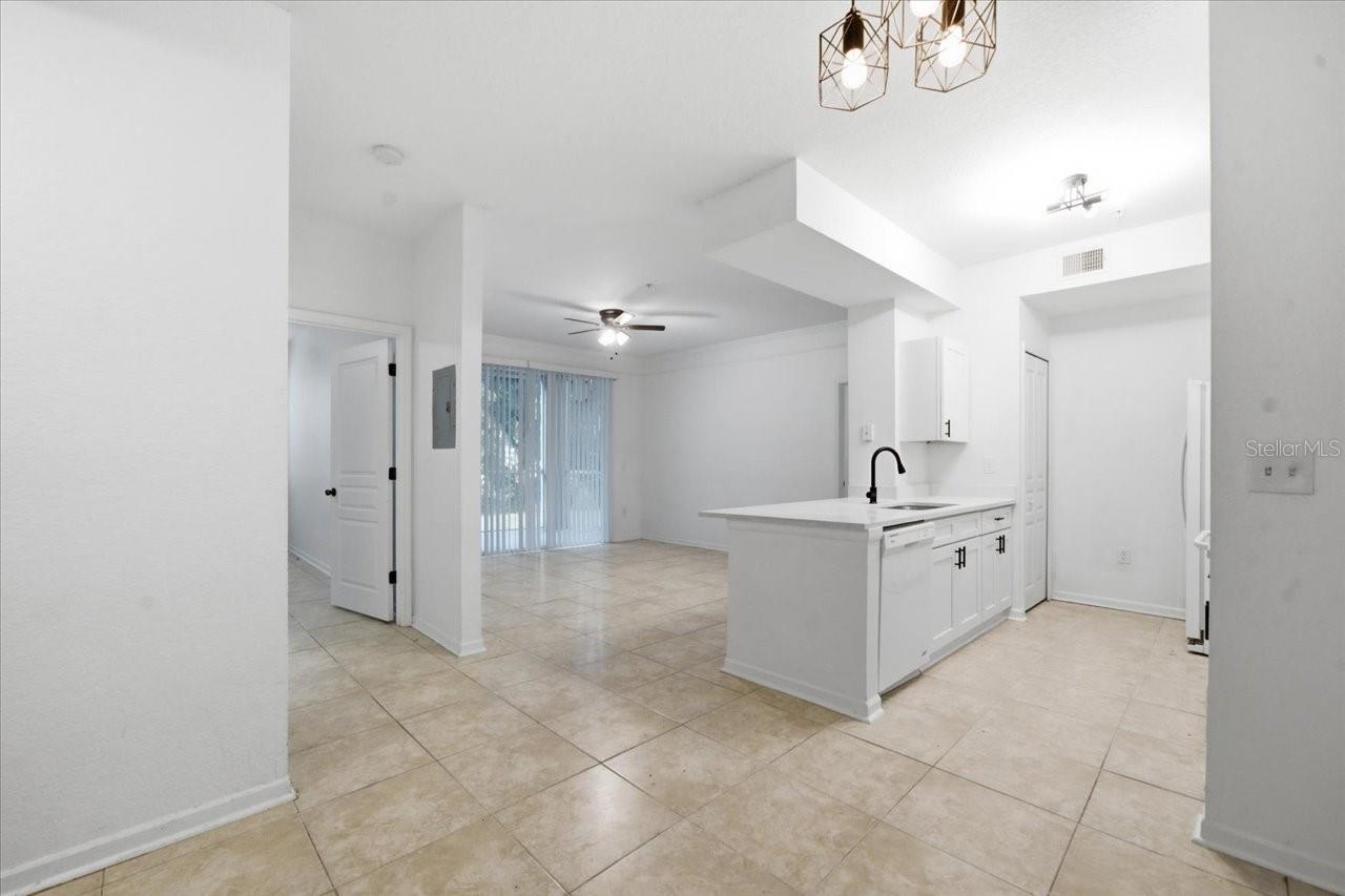 17104 CARRINGTON PARK DR #516