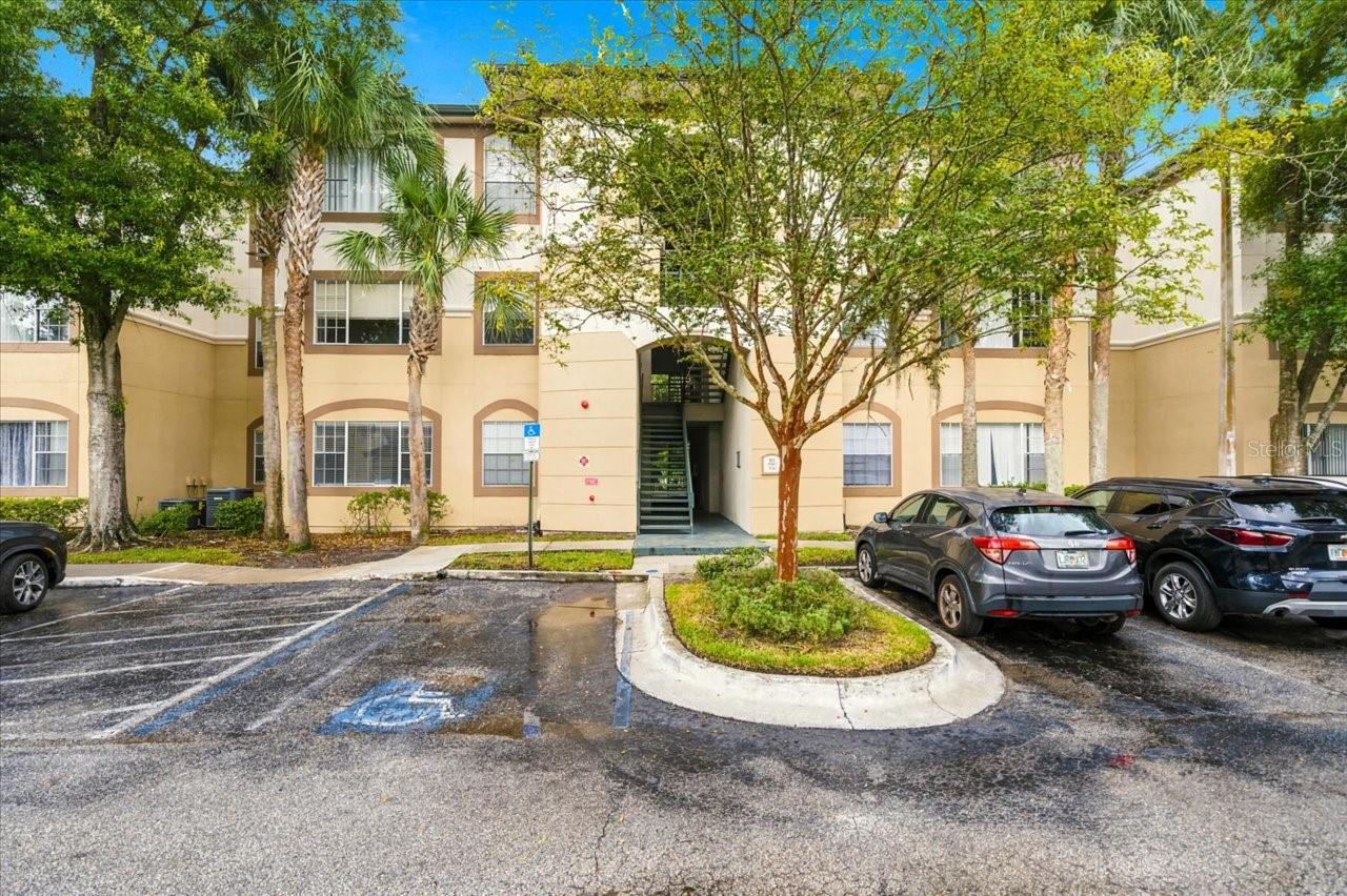 17104 CARRINGTON PARK DR #516