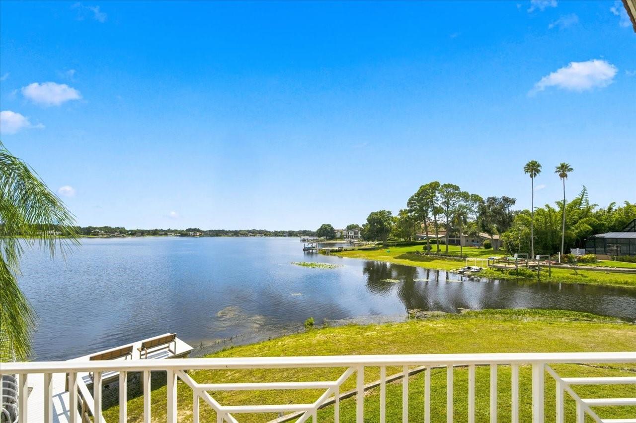 11609 CARROLLWOOD DR