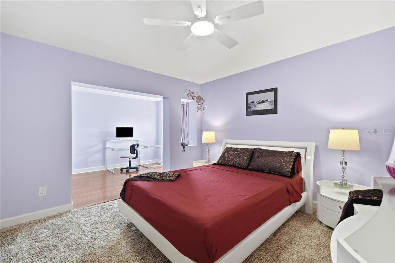 11609 CARROLLWOOD DR