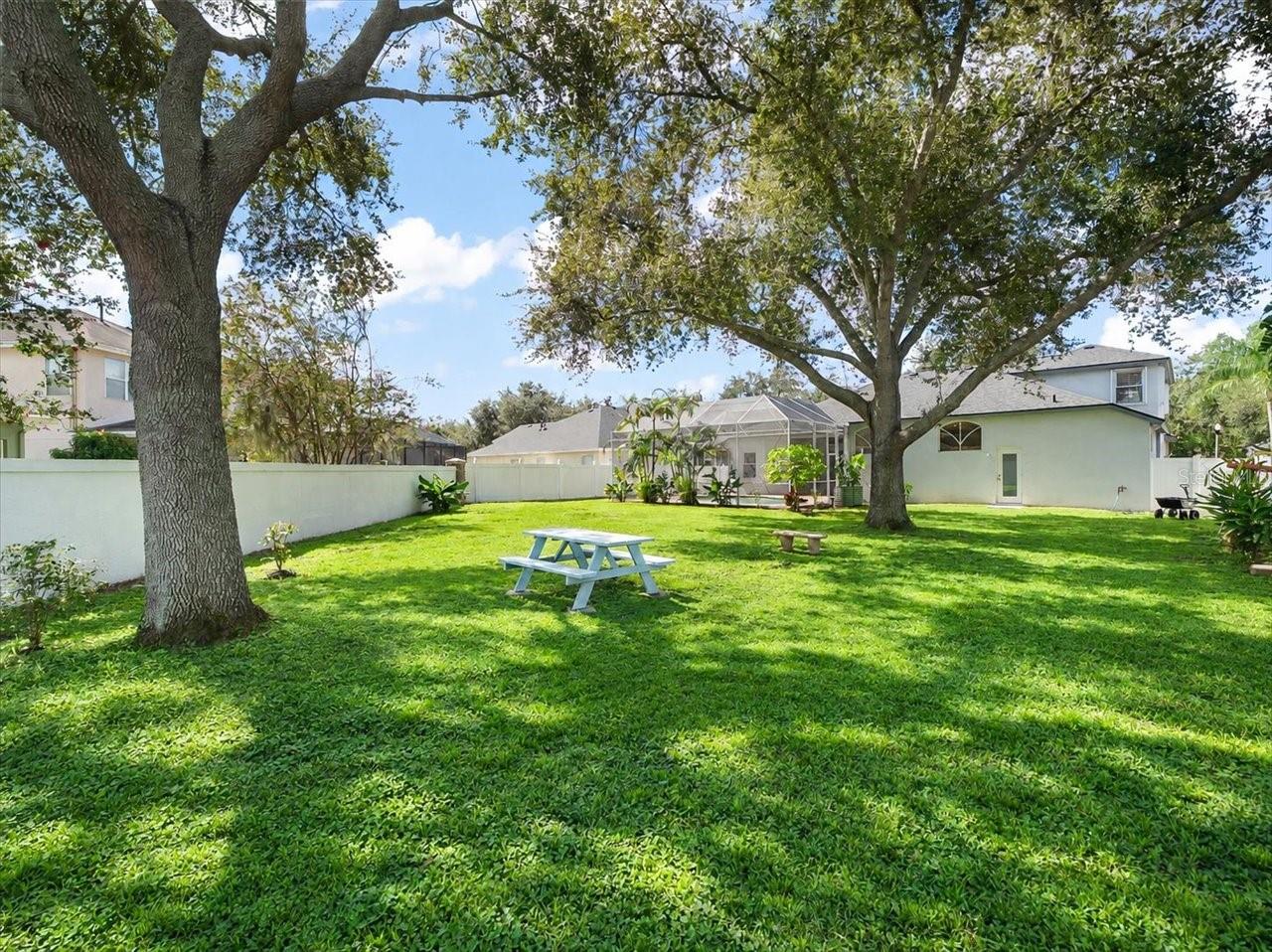 15019 LAKE EMERALD BLVD