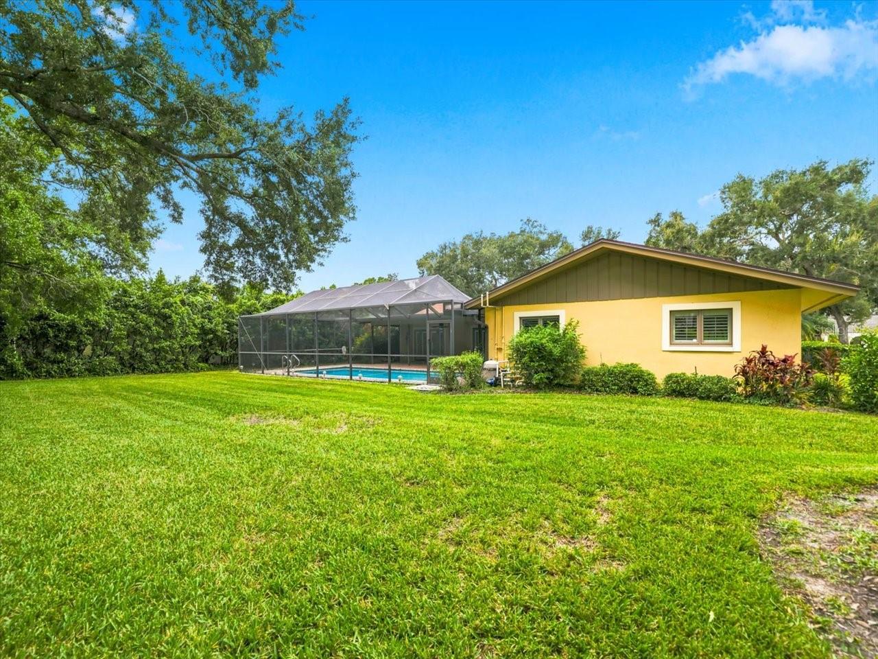 13903 MIDDLE PARK DR