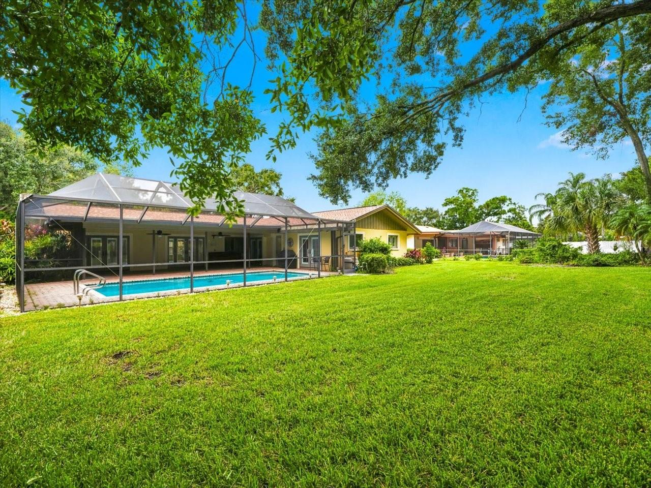 13903 MIDDLE PARK DR
