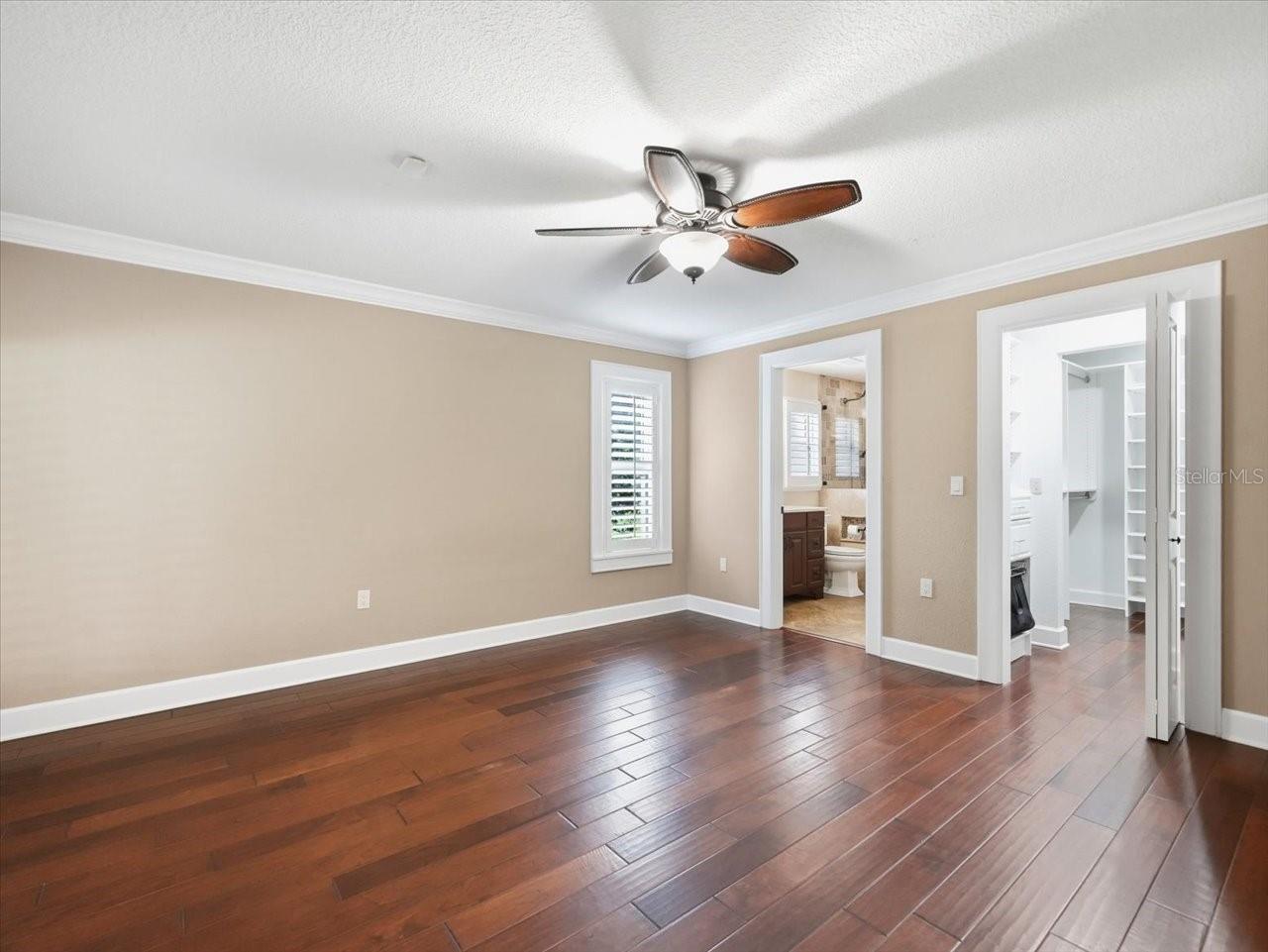 13903 MIDDLE PARK DR