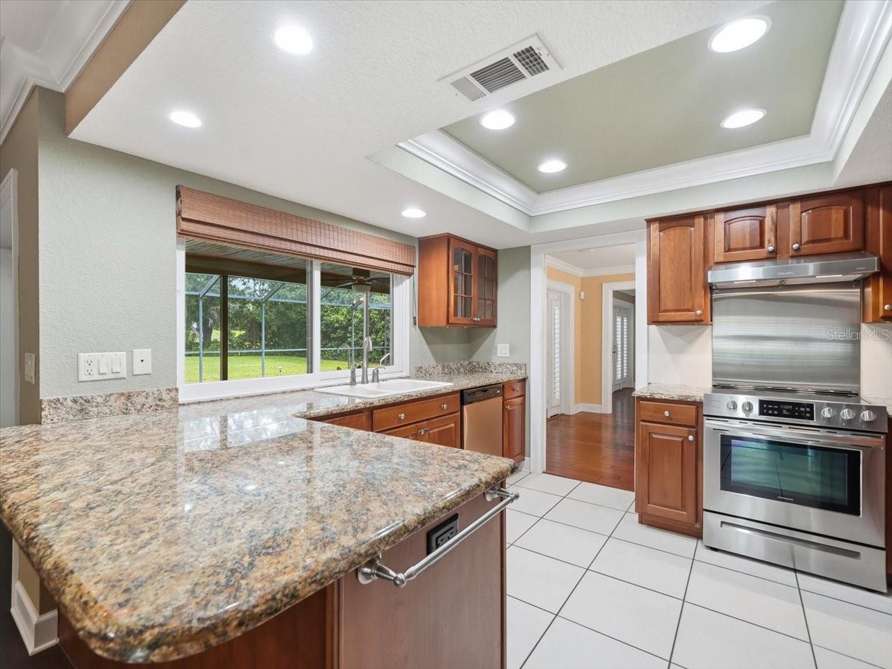 13903 MIDDLE PARK DR