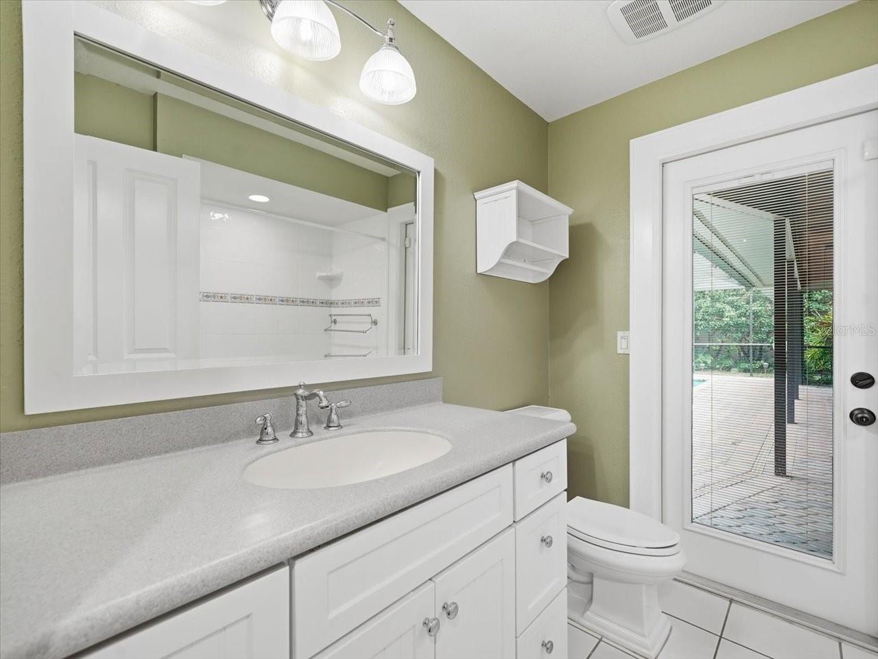 13903 MIDDLE PARK DR