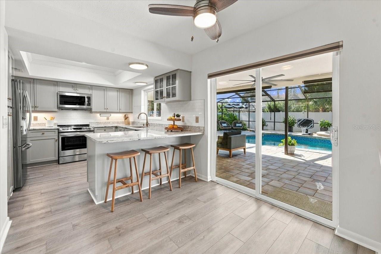 13810 LAKE VILLAGE PL