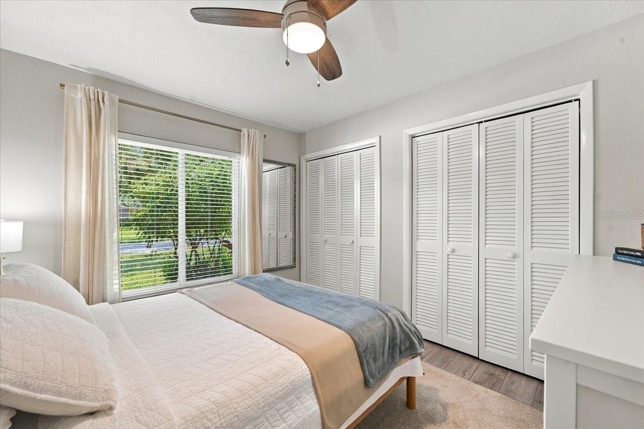 13810 LAKE VILLAGE PL