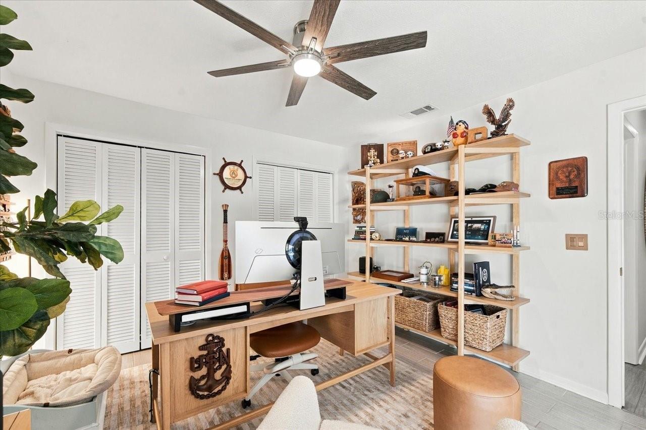 13810 LAKE VILLAGE PL