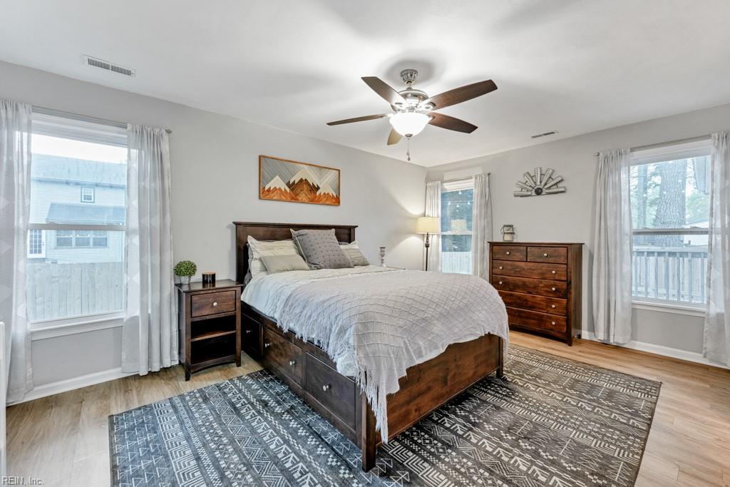 2428 Hillsboro QUAY