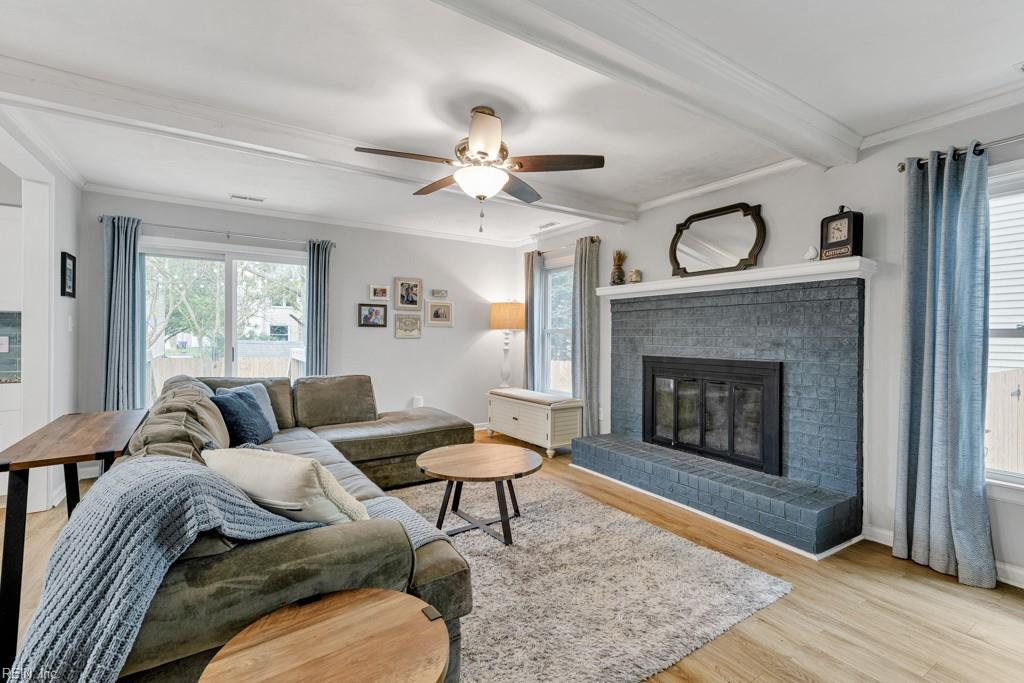 2428 Hillsboro QUAY