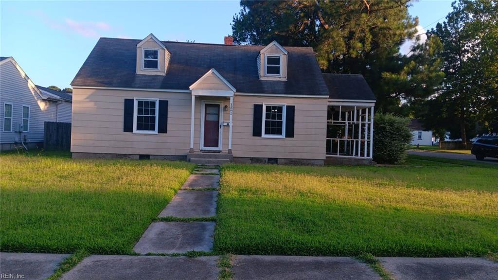 121 Oregon AVE