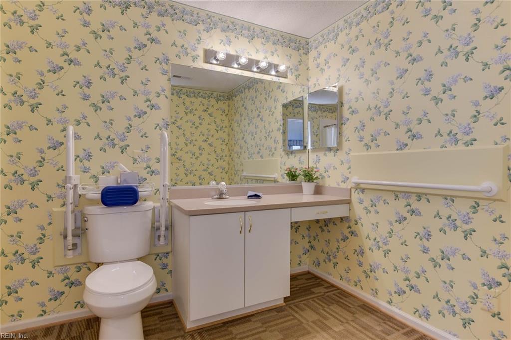 222 Rainbrook WAY