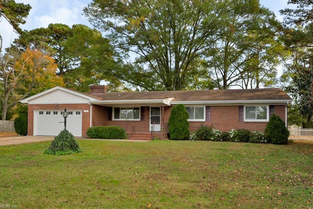 109 Lindsey AVE