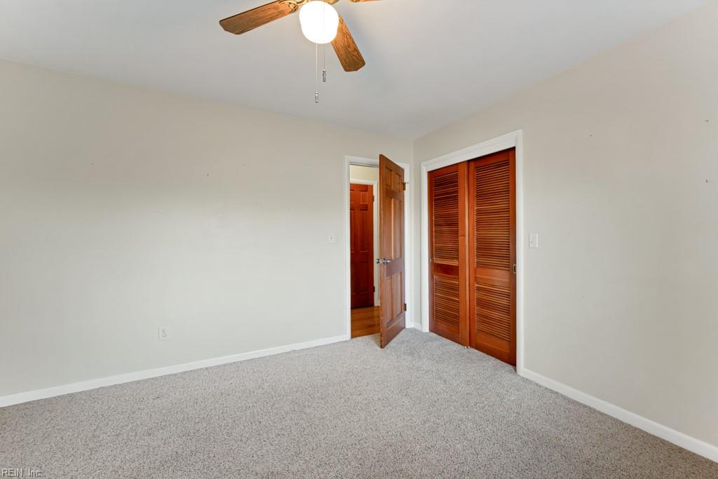 109 Lindsey AVE