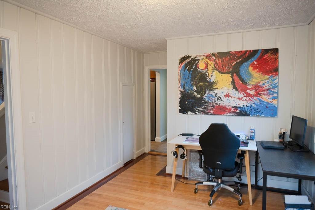 105 Carlisle WAY
