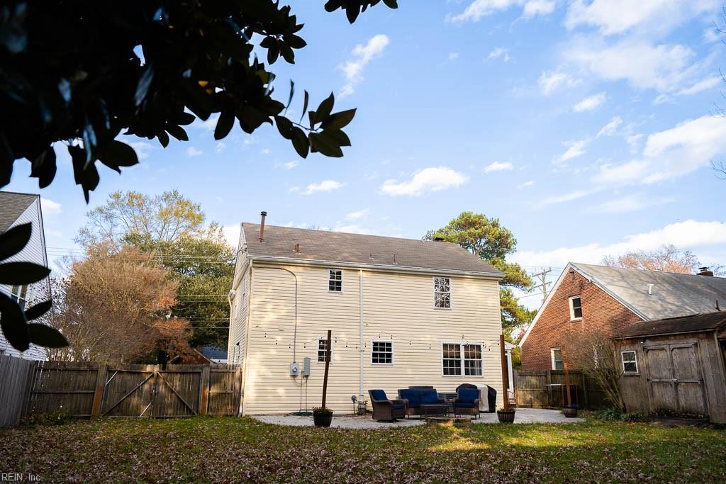 105 Carlisle WAY