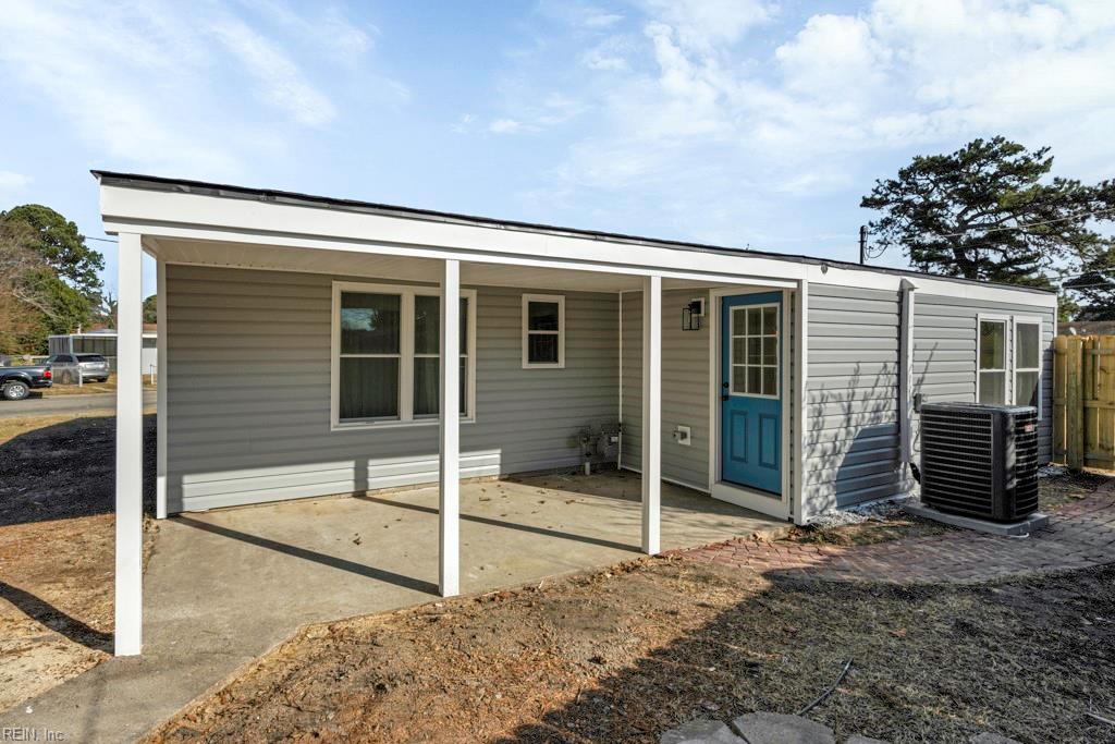 220 Velva DR