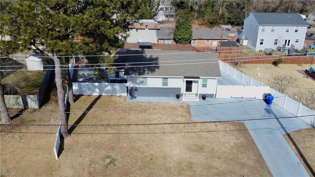 4752 First Court RD