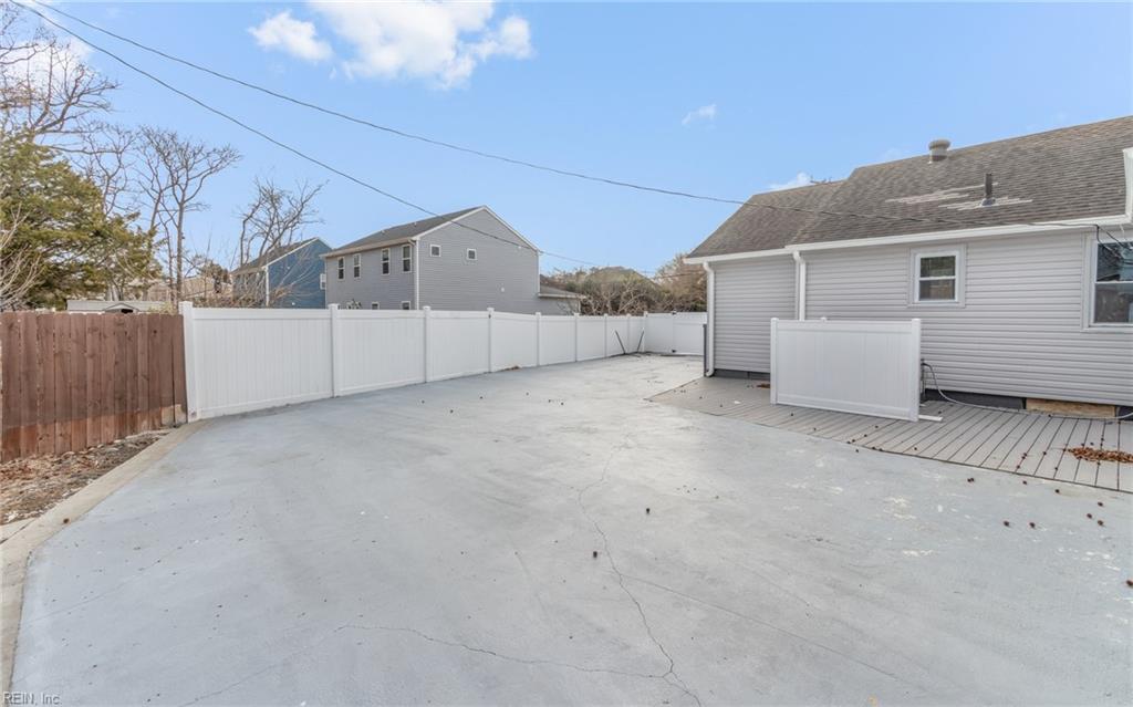 4752 First Court RD