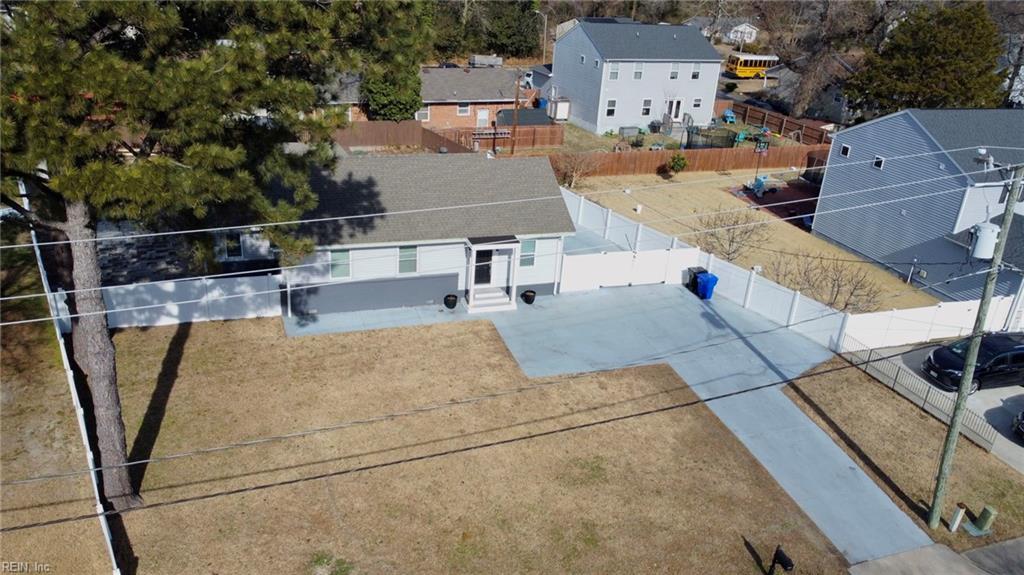 4752 First Court RD