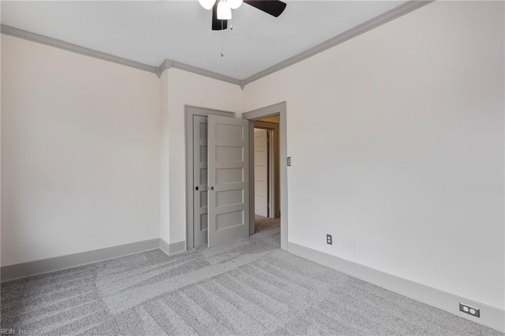 503 W 38th ST