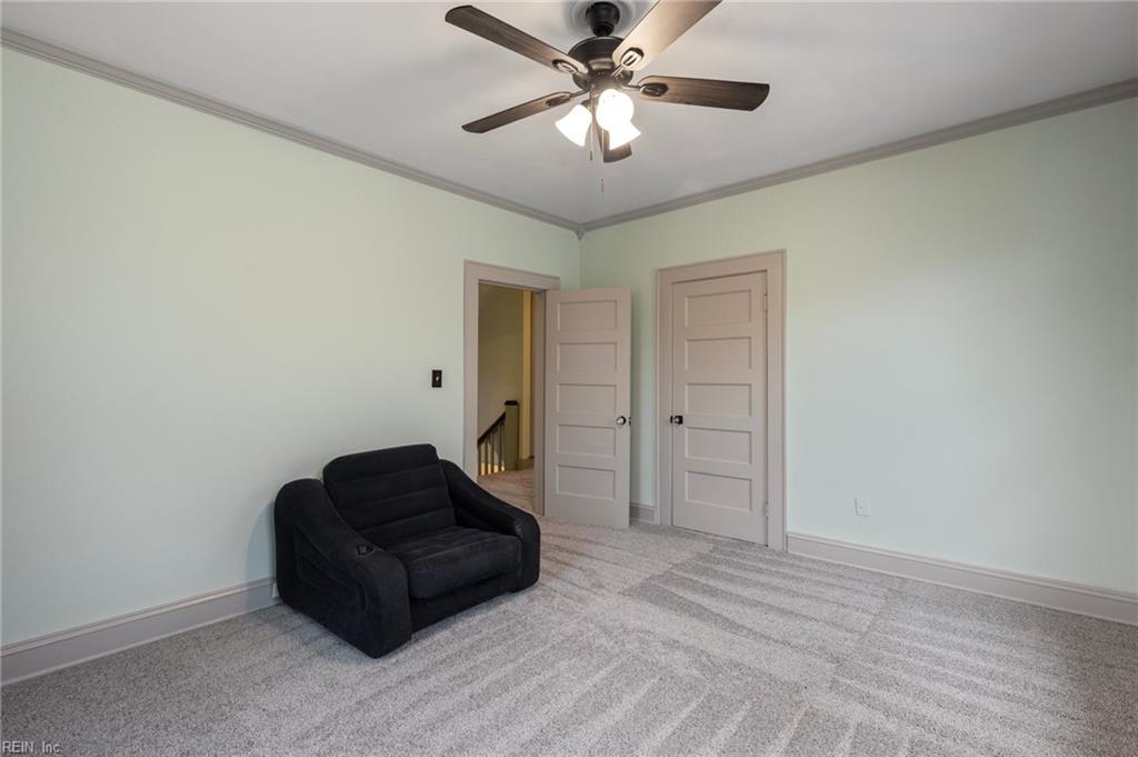 503 W 38th ST