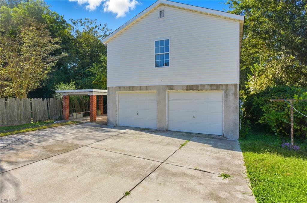 327 Cedar ST