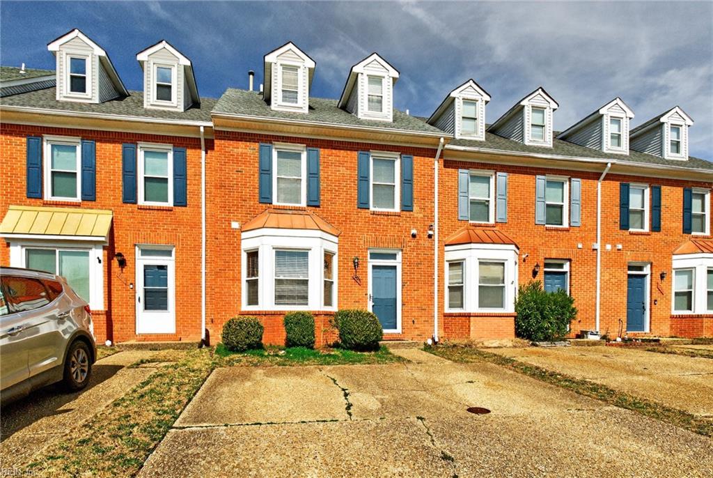 1207 Killington SQ