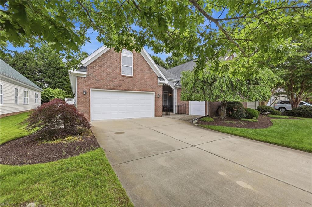 2724 Longworth CT