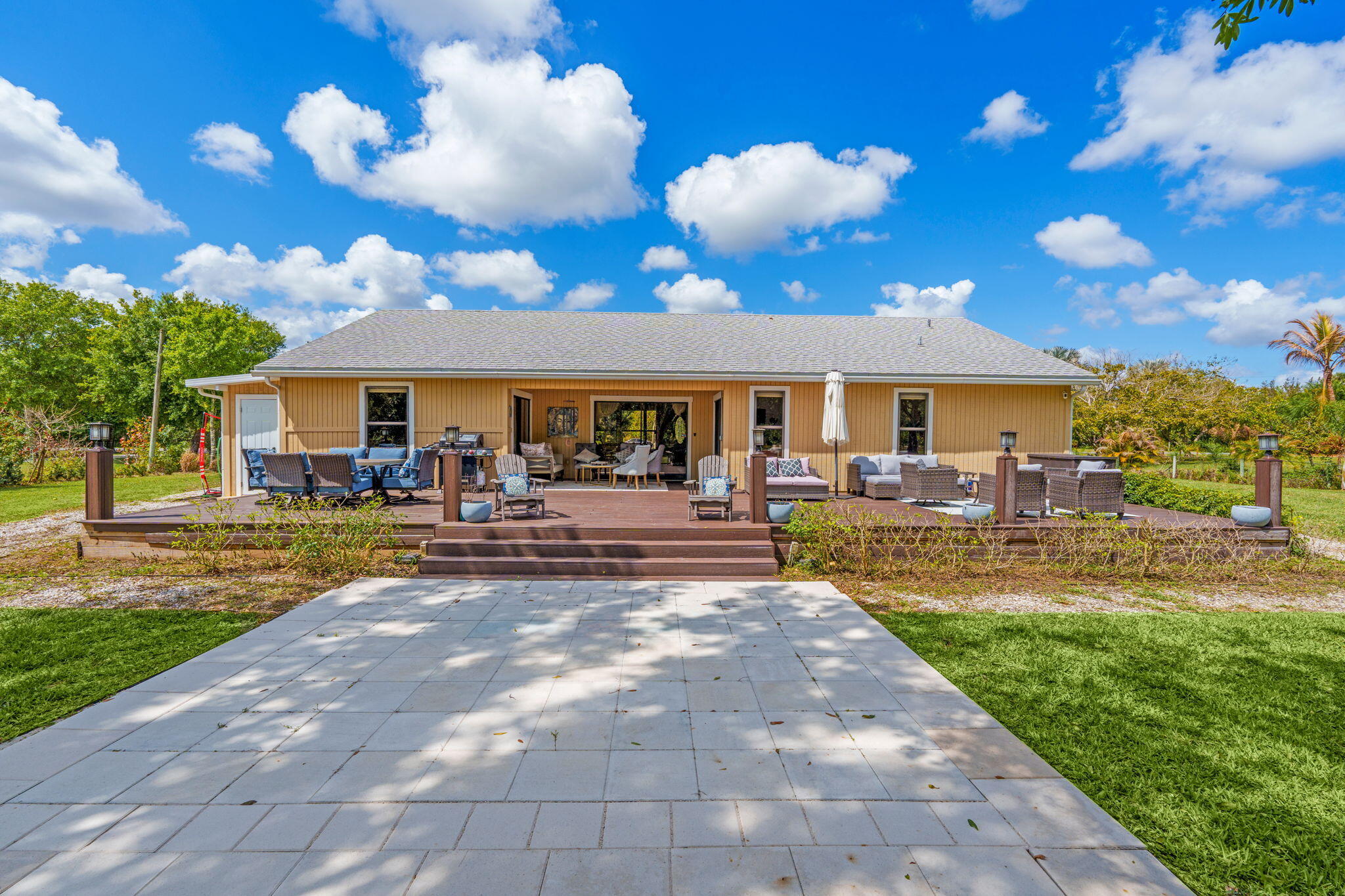 15340 98th Trail N