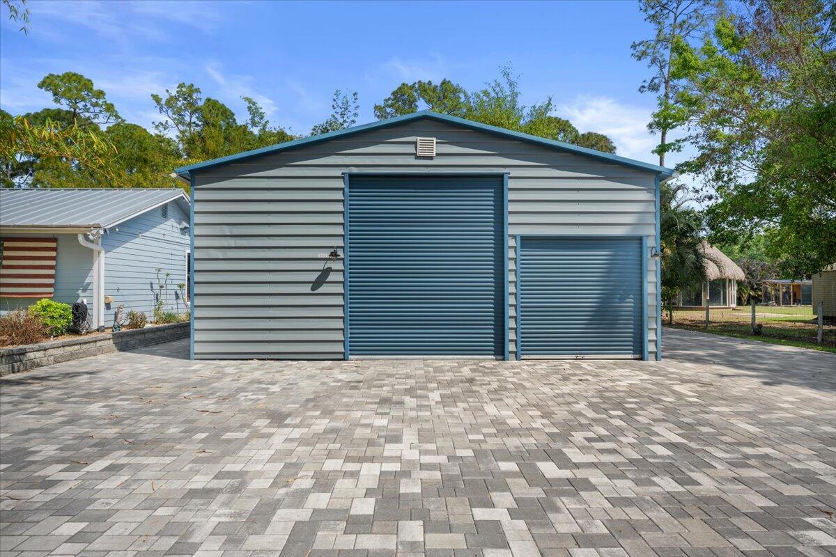 13515 N 155th Pl Place N, Farms