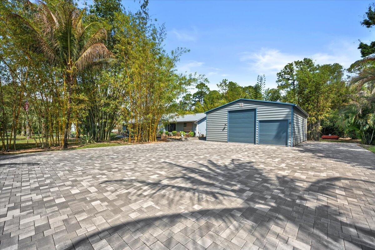 13515 N 155th Pl Place N, Farms