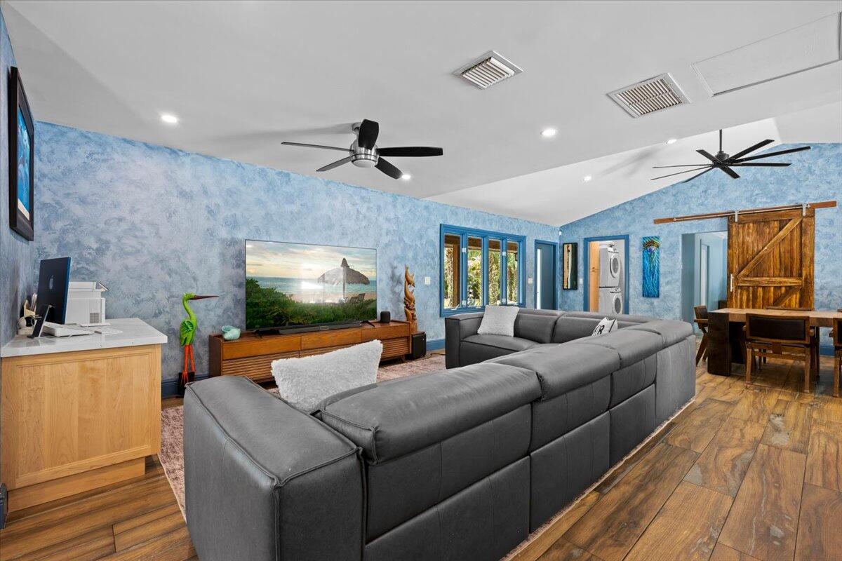 13515 N 155th Pl Place N, Farms