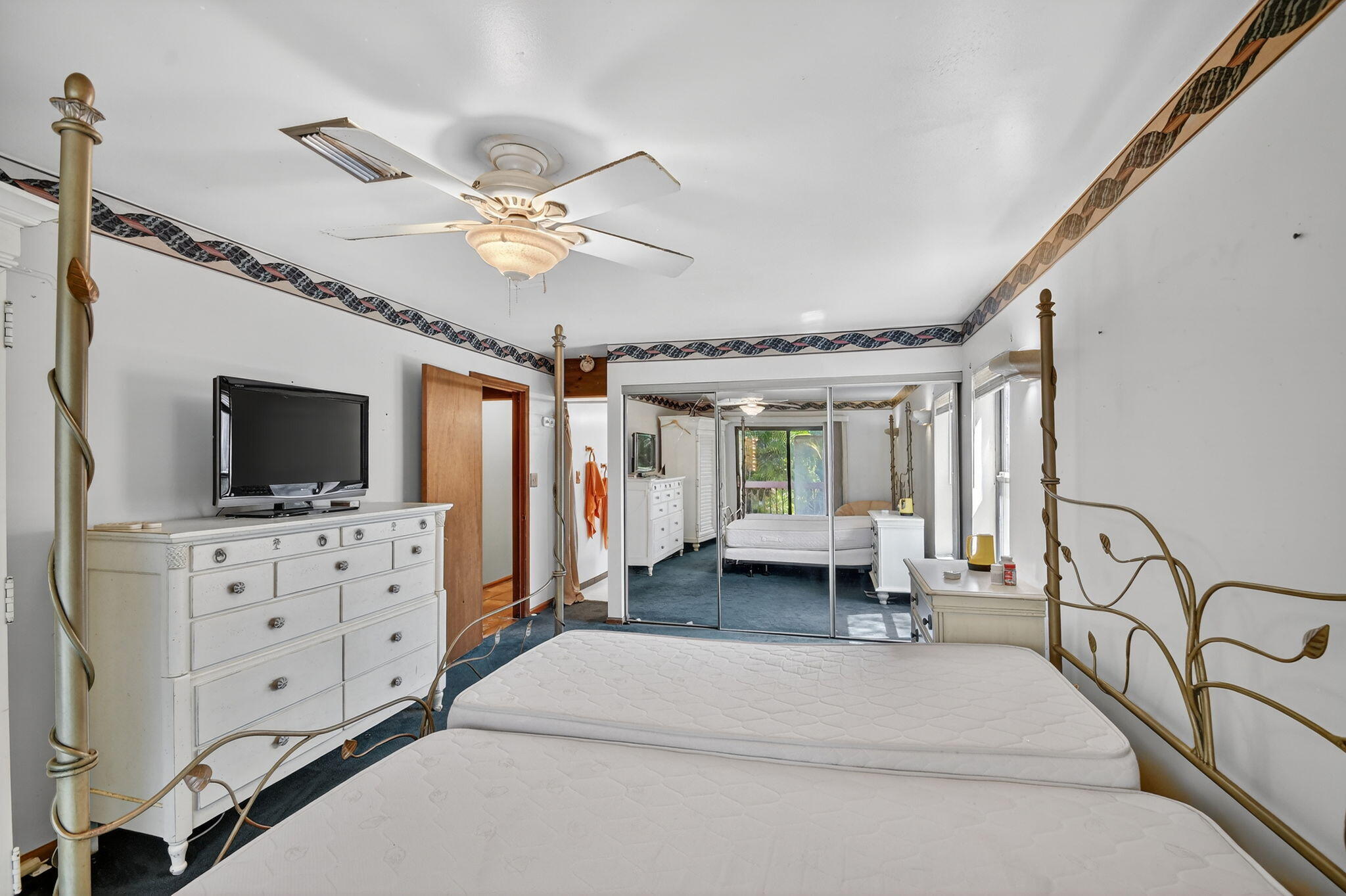 12140 57th Rd Road N