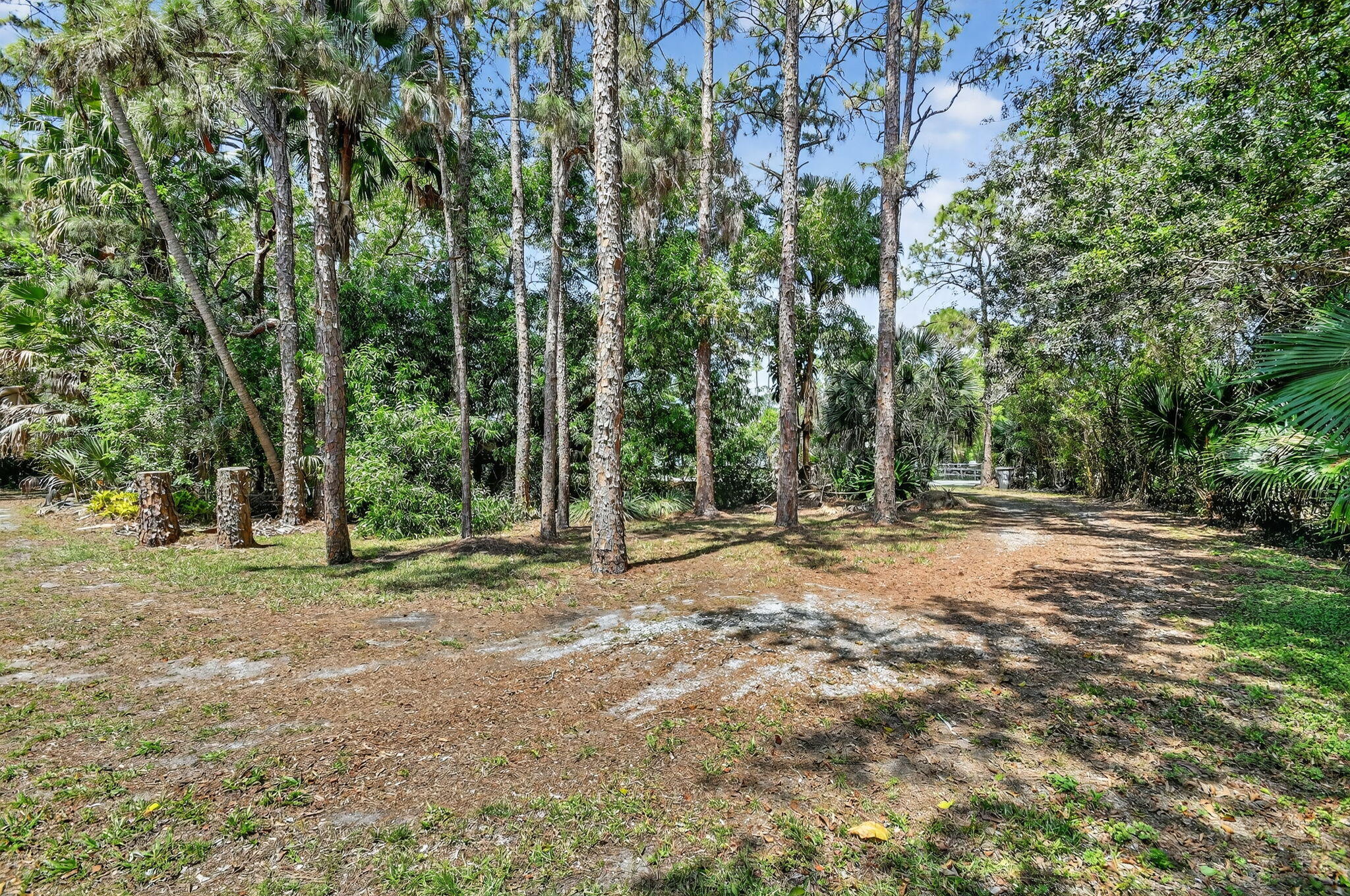 12140 57th Rd Road N