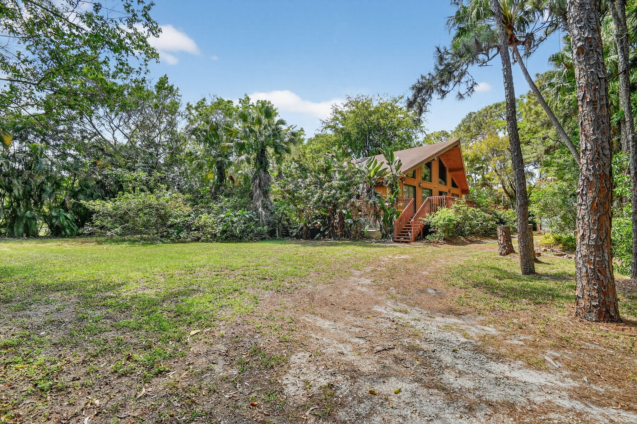 12140 57th Rd Road N