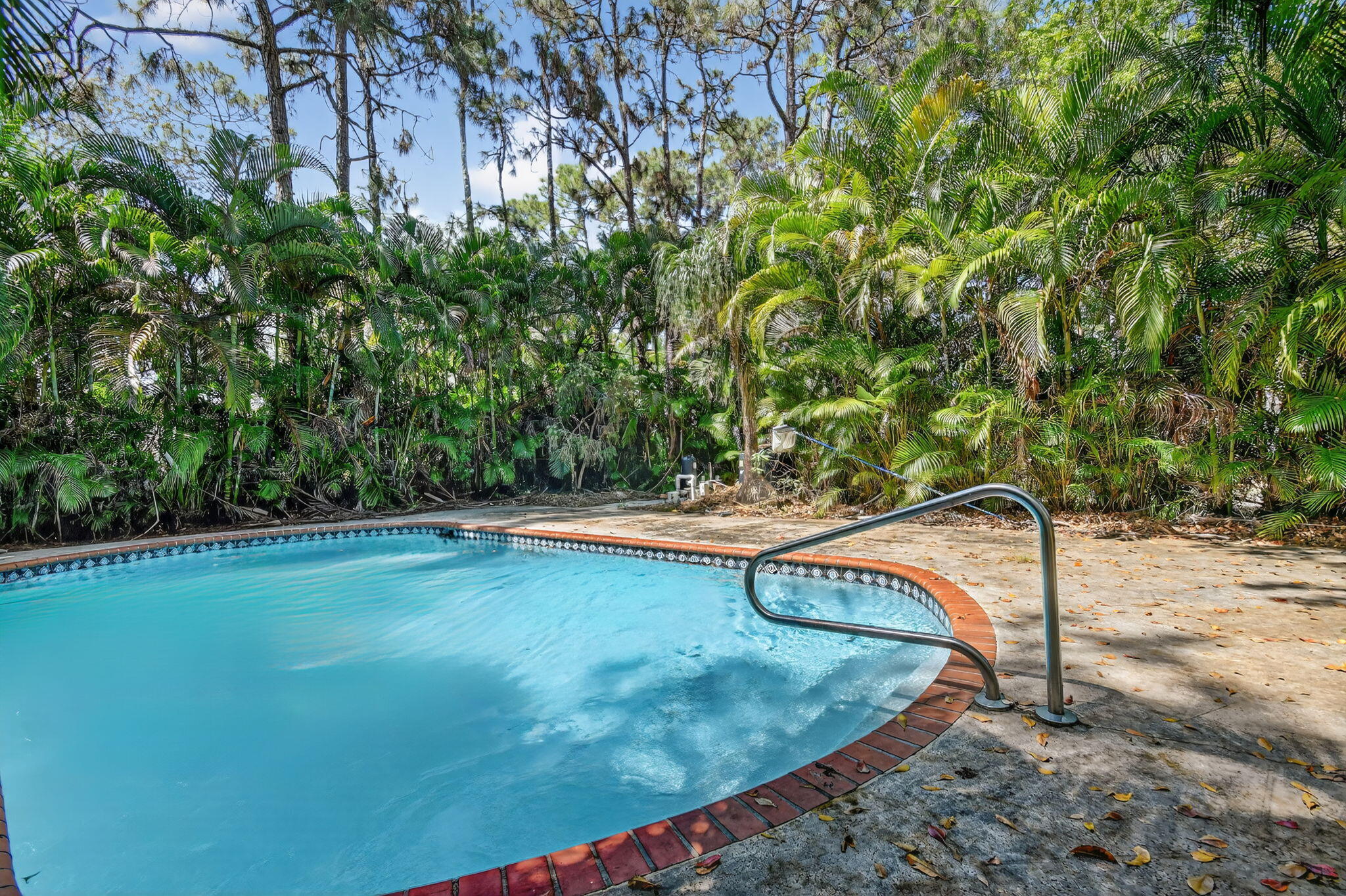 12140 57th Rd Road N