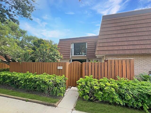 3025 30th Court