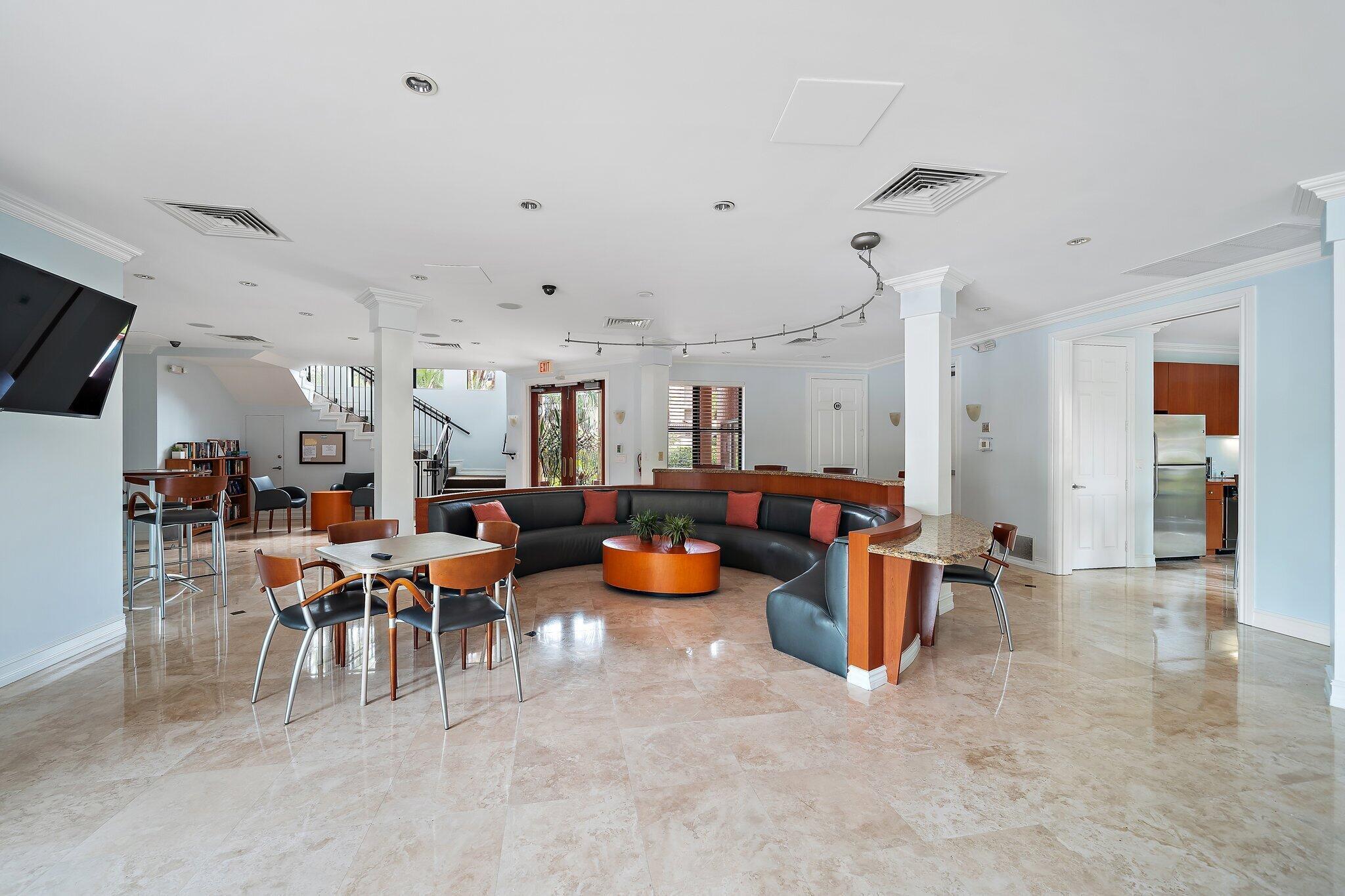 800 Uno Lago Drive 104