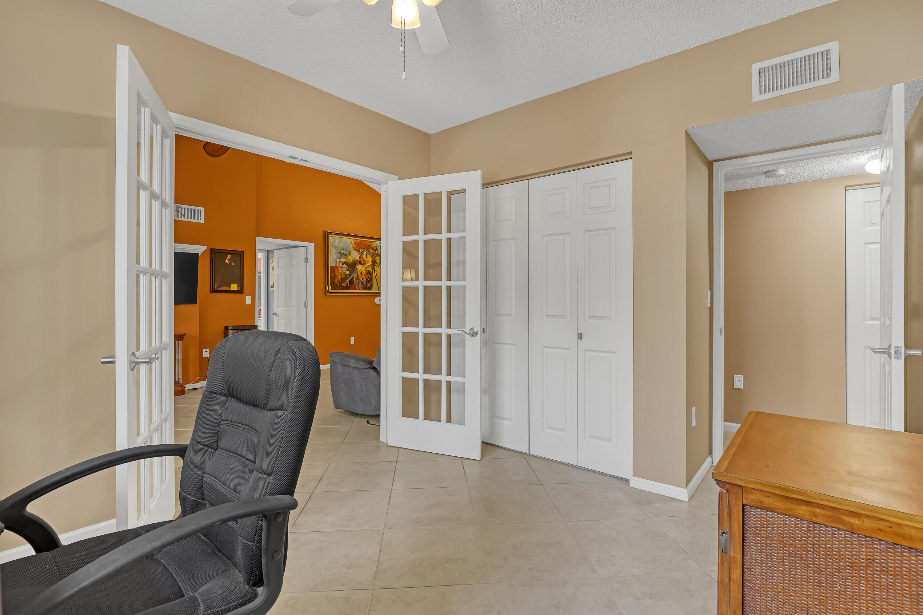 278 Village Boulevard 8208