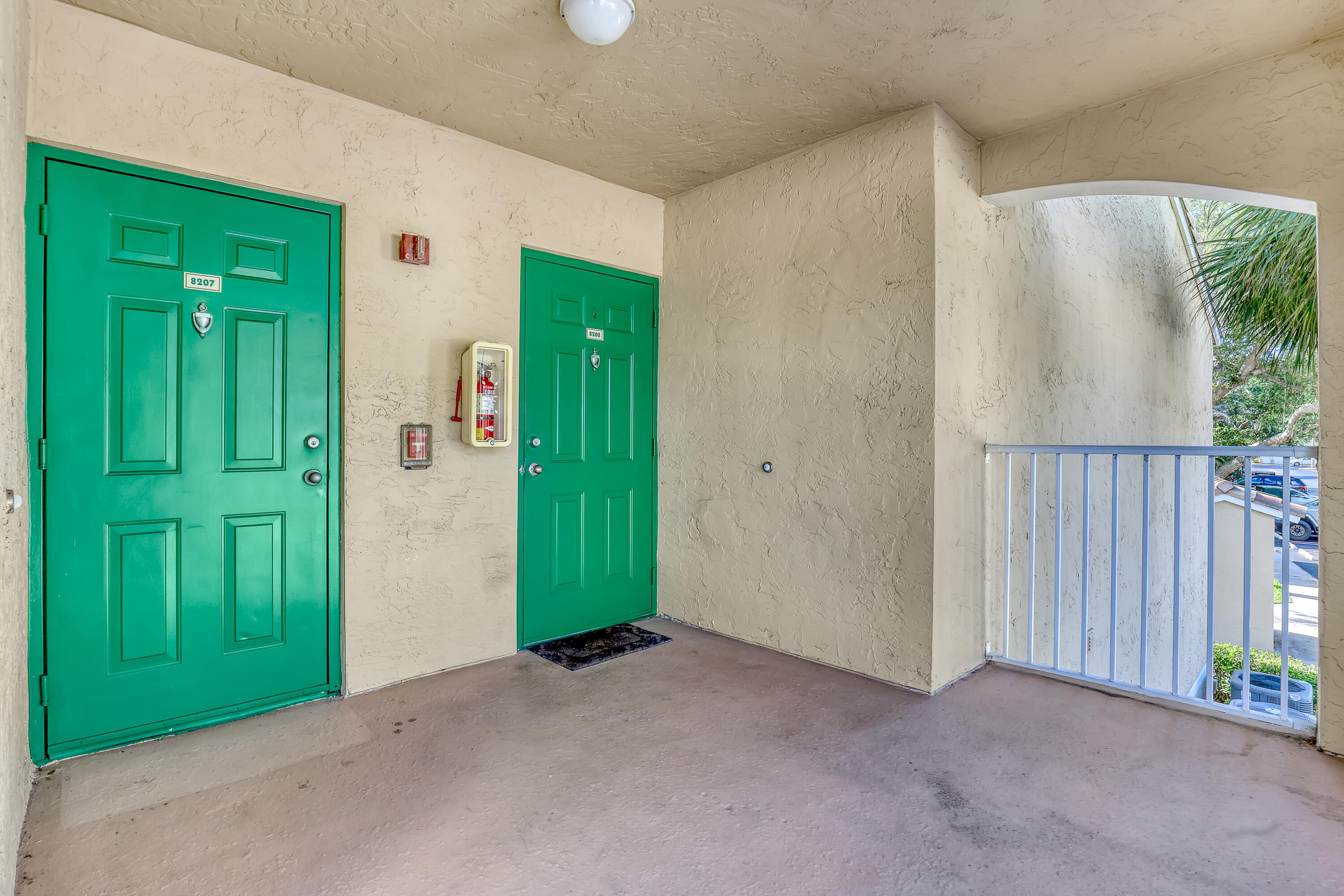278 Village Boulevard 8208