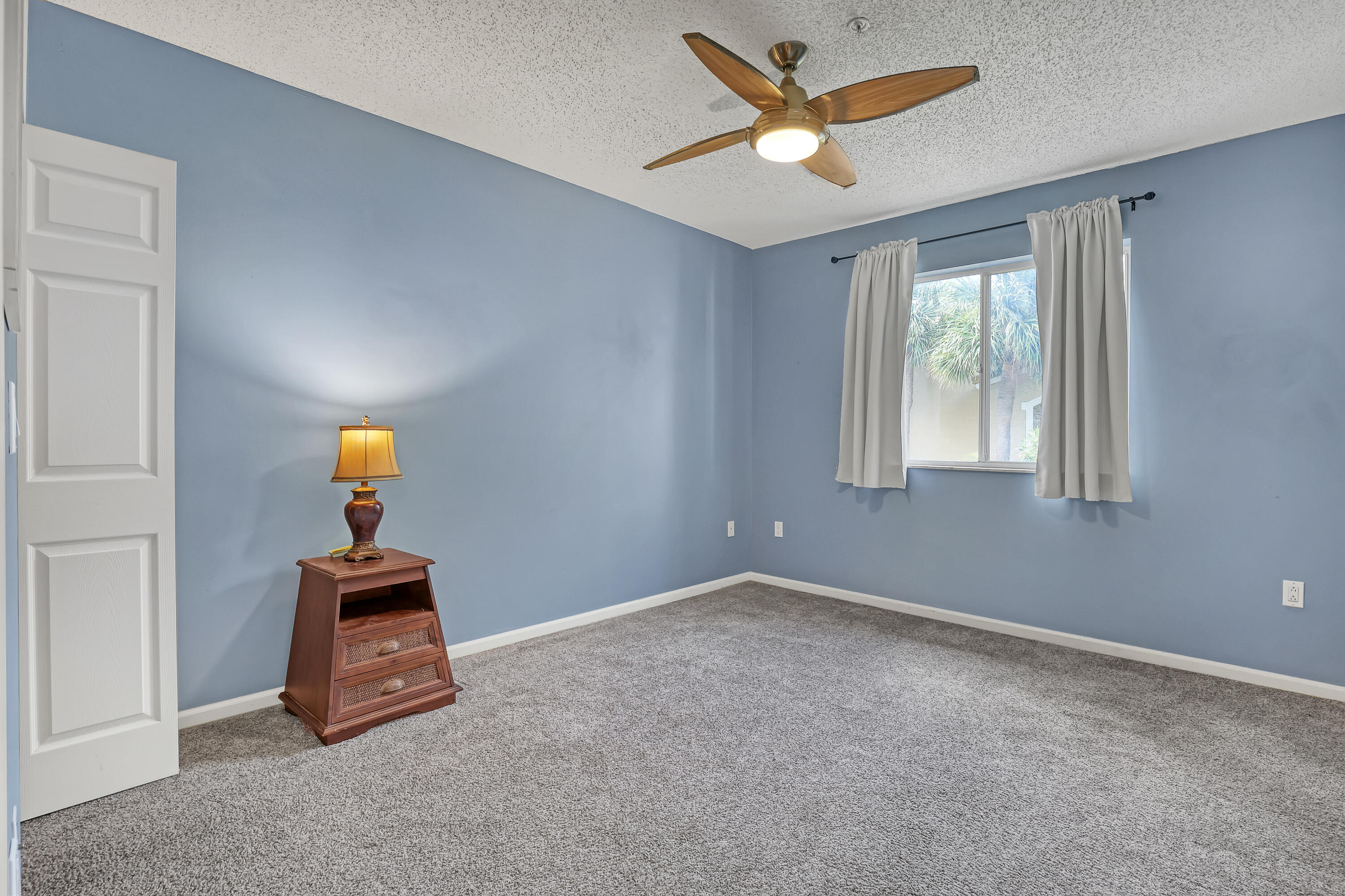 278 Village Boulevard 8208
