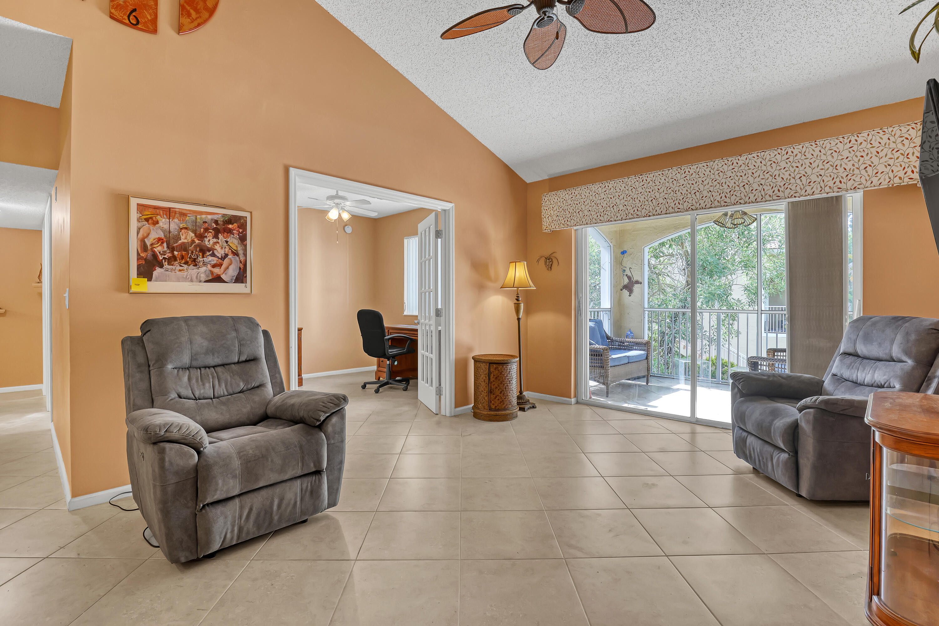 278 Village Boulevard 8208